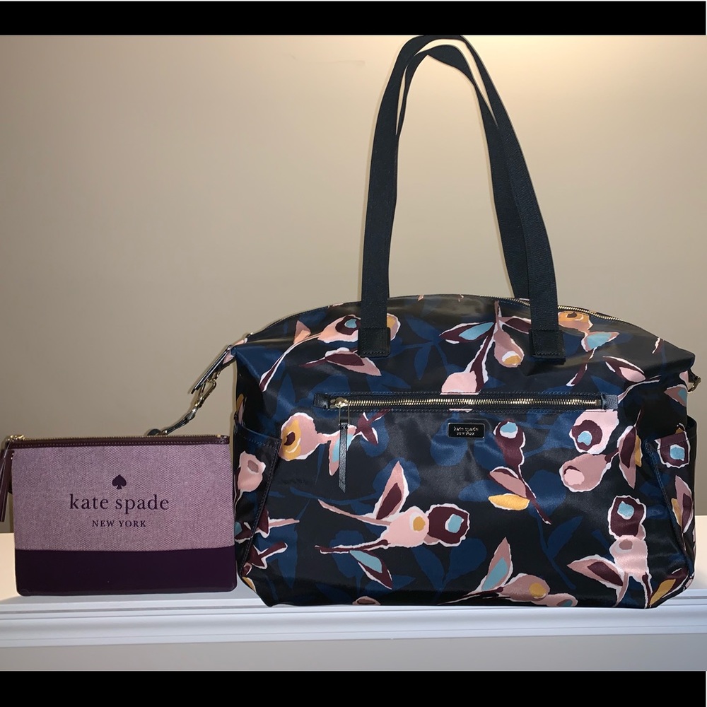 ❤️ KATE SPADE weekender duffle bag AND makeup bag